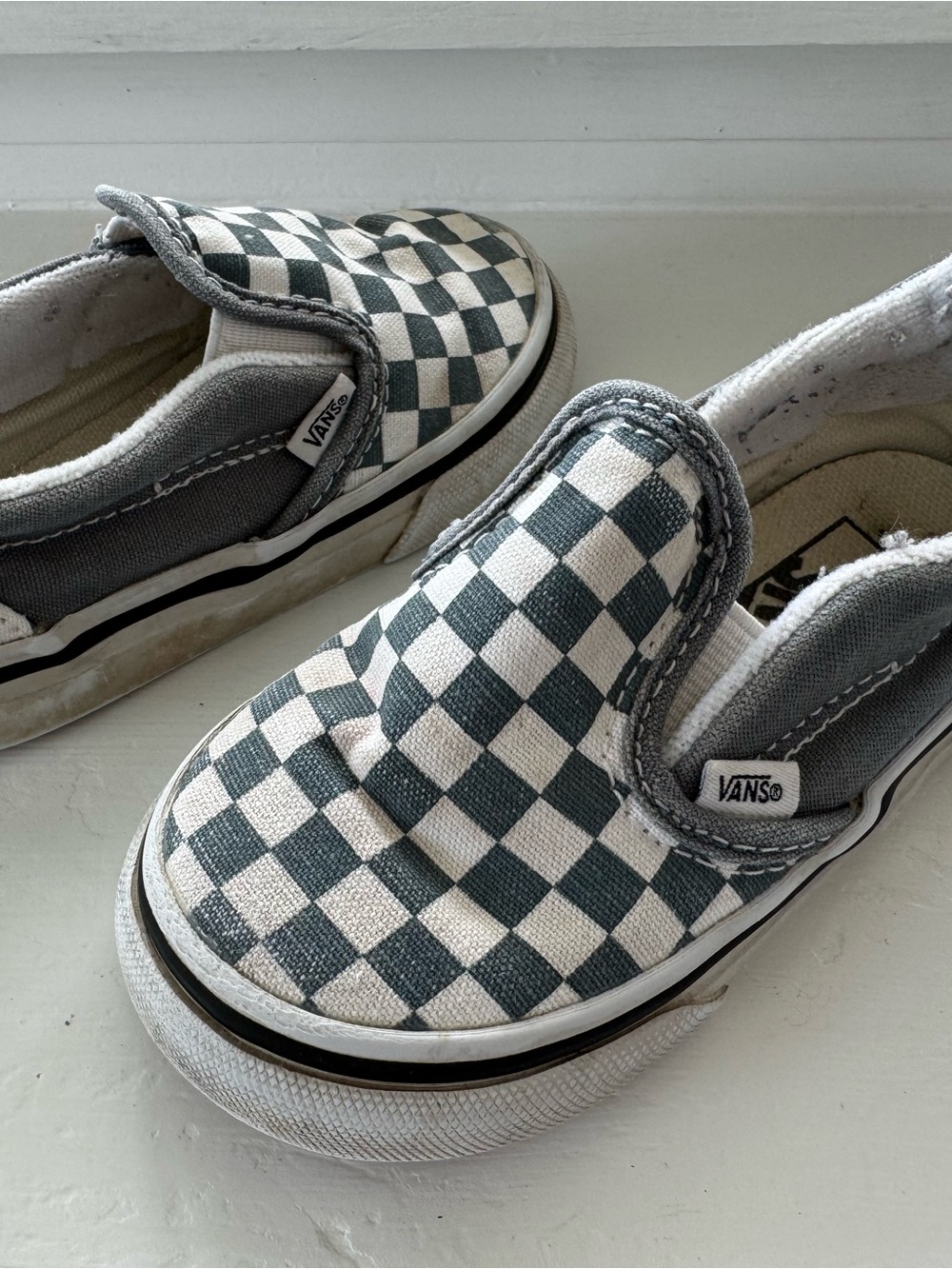 Vans toddler Slip-On Checkerboard Sneakers - blue gray & White kids 6.5